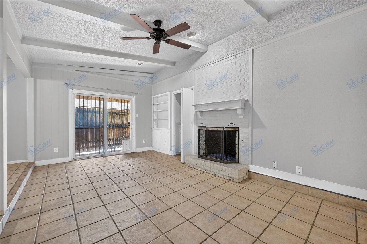 4902 Inverness Ave. Fort Worth, TX 76132