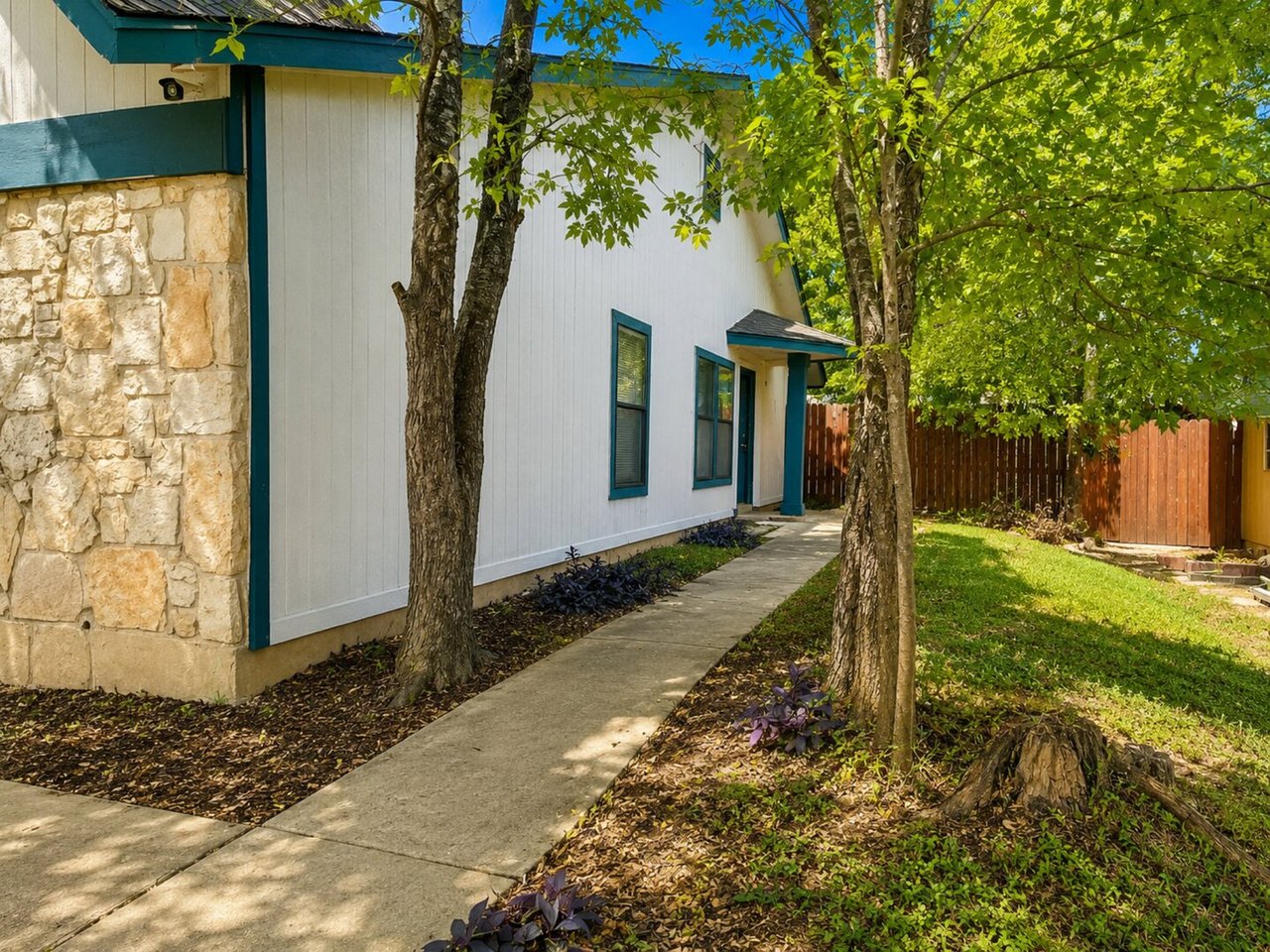 7315 Ridge Beach Converse, TX 78109