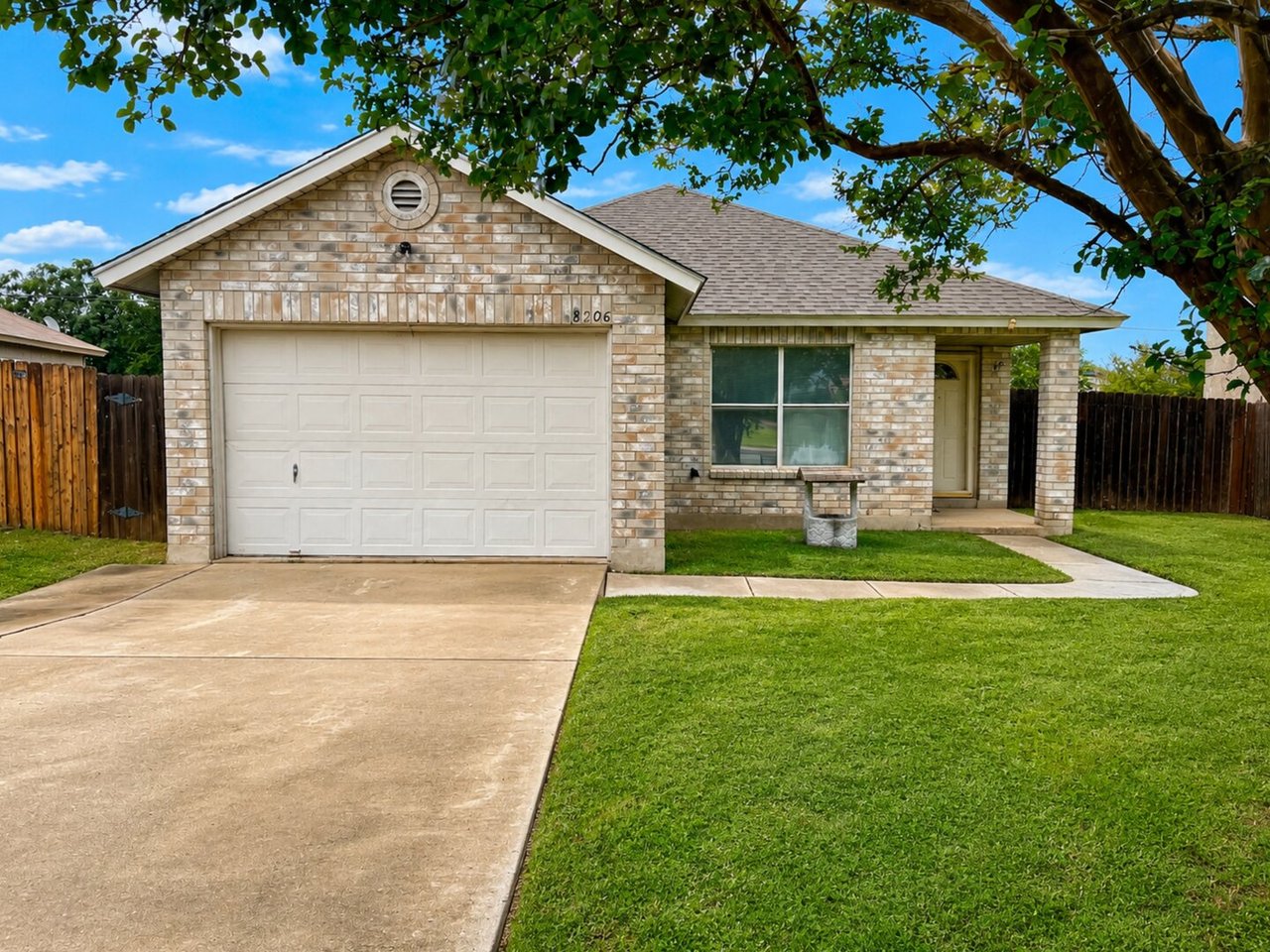 8206 Longhorn Ridge Converse, TX 78109