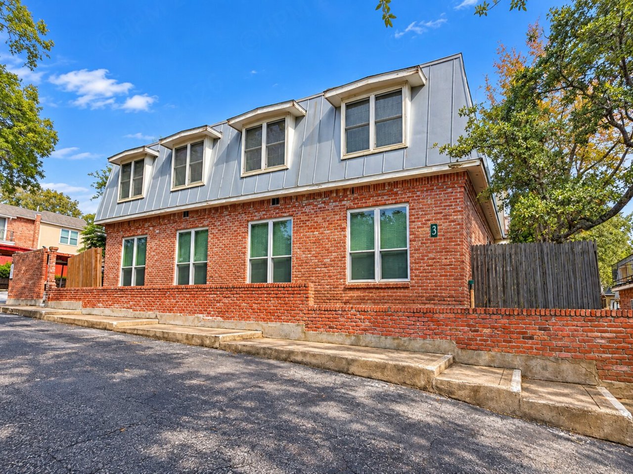 6718 Callaghan Rd #301 San Antonio, TX 78229