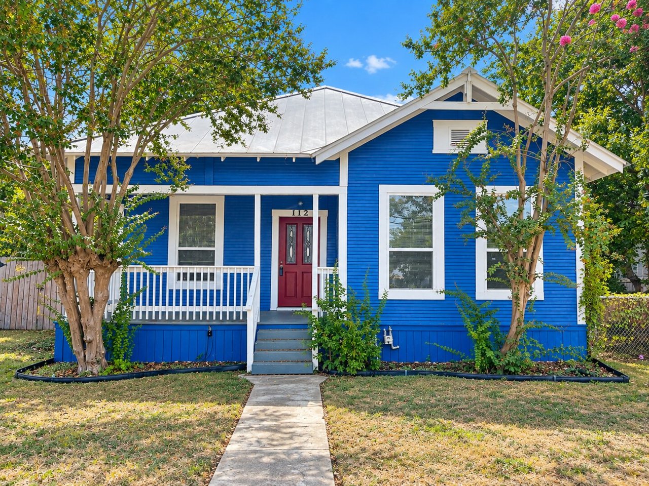 112 Avenue B Converse, TX 78109