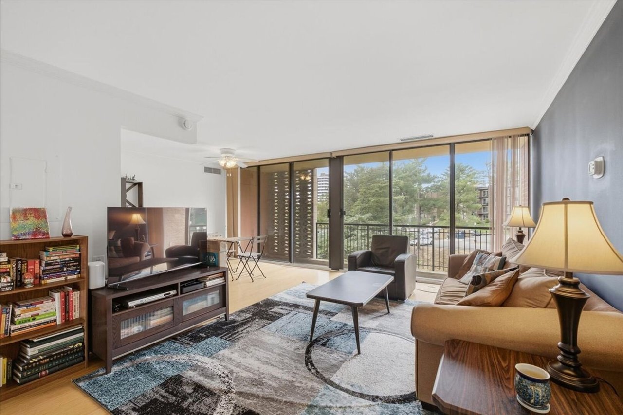 8 S Van Dorn St Unit #607 Alexandria, VA 22304