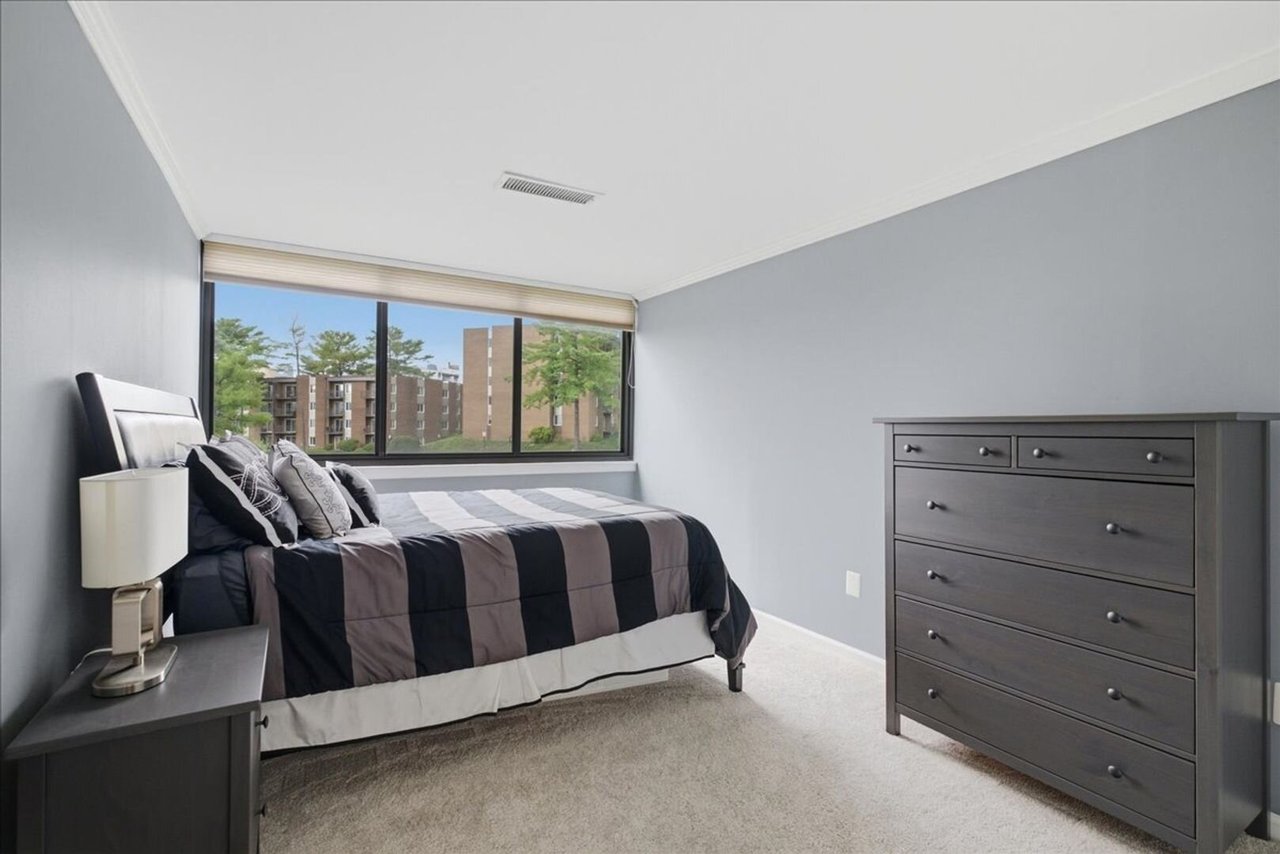 8 S Van Dorn St Unit #607 Alexandria, VA 22304