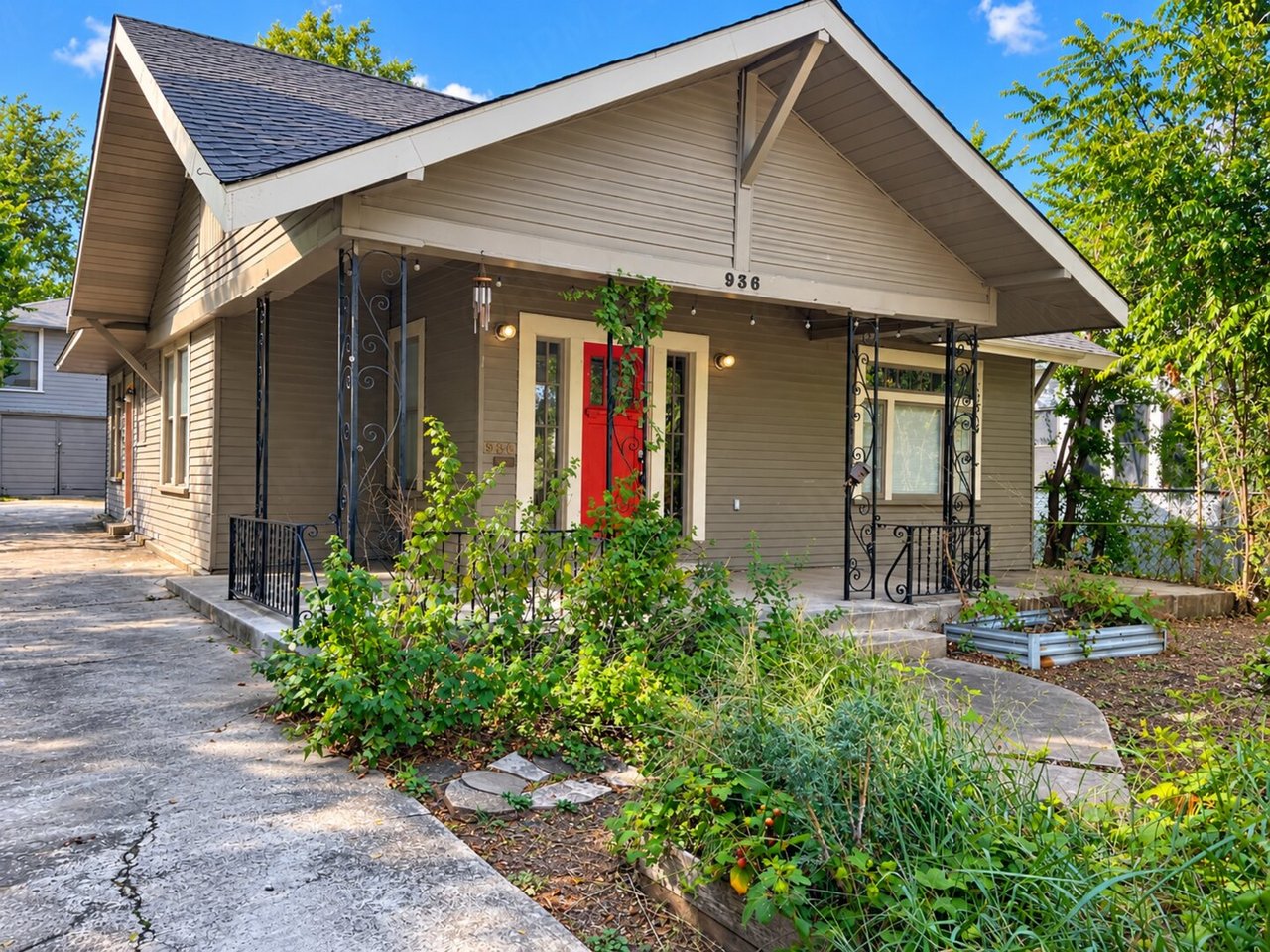 936 West Summit Ave San Antonio, TX 78201