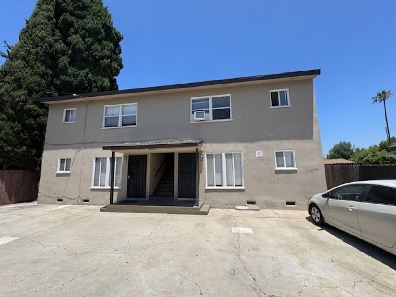 9855 1/2 ARKANSAS ST APT D BELLFLOWER, CA 90706