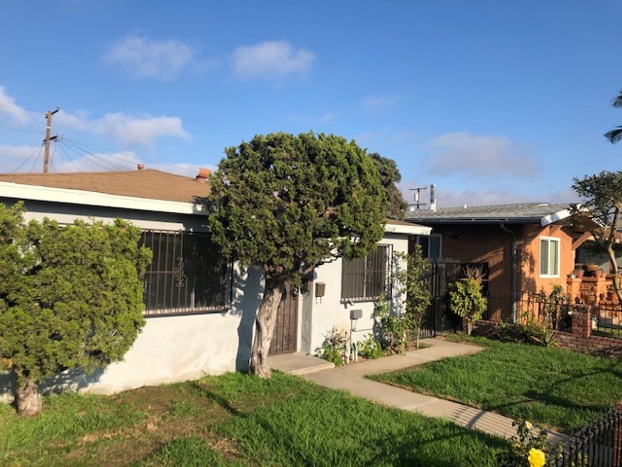 2268 MYRTLE AVE LONG BEACH, CA 90806