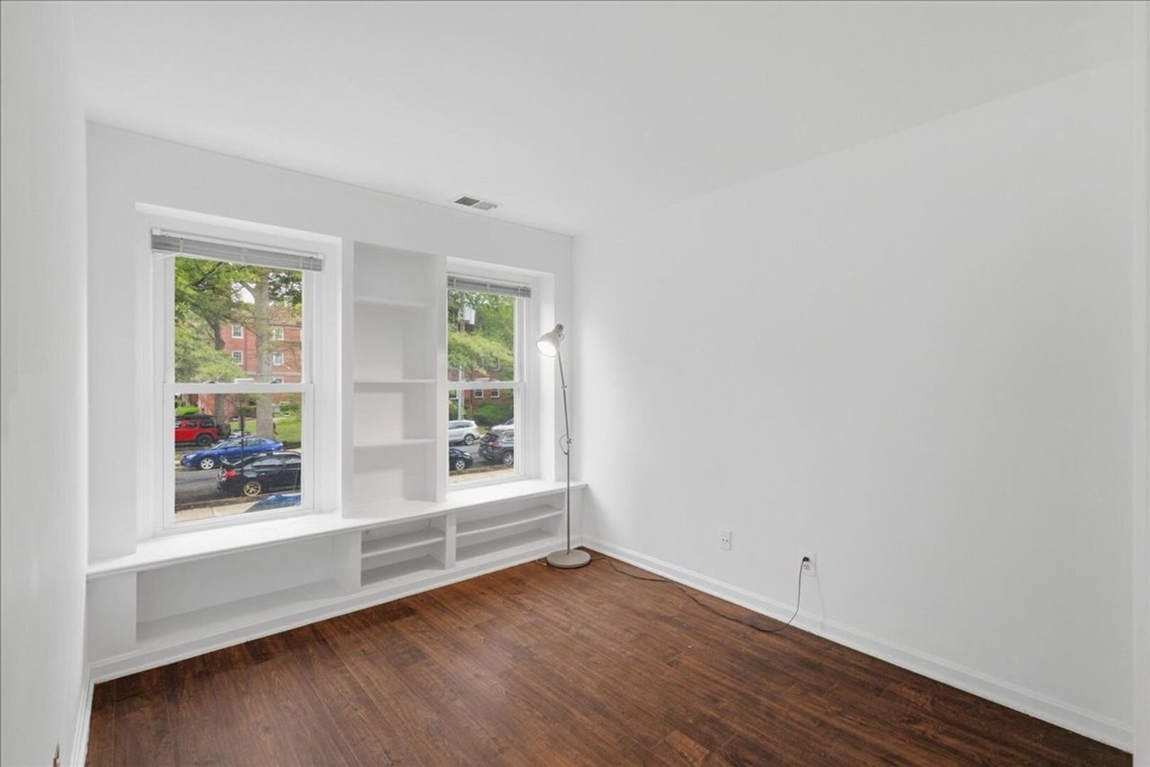 2101 N Rolfe St Unit D Arlington, VA 22209