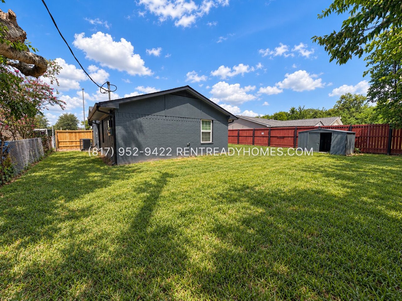 12135 Out Dr Houston, TX 77045