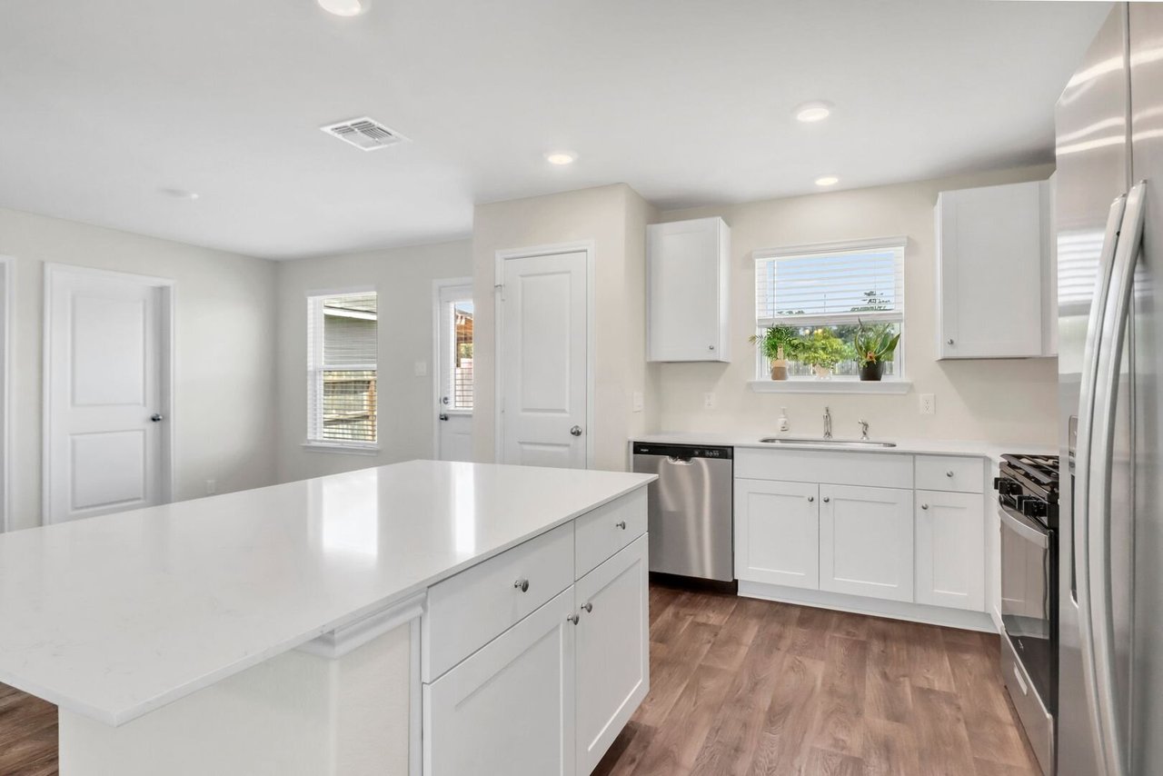 14307 Little Sandstone San Antonio, TX 78253