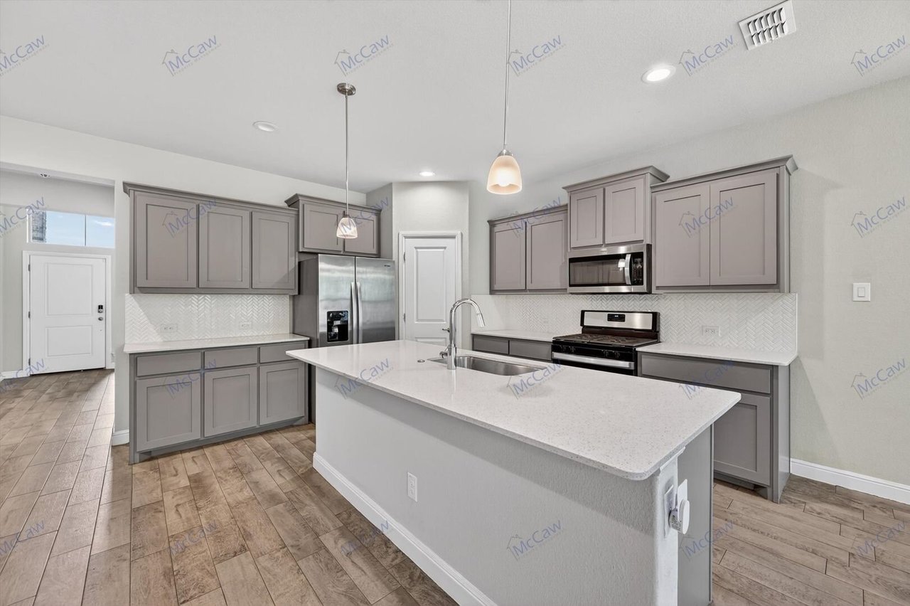 2521 Dunbarton Dr. Glenn Heights, TX 75154