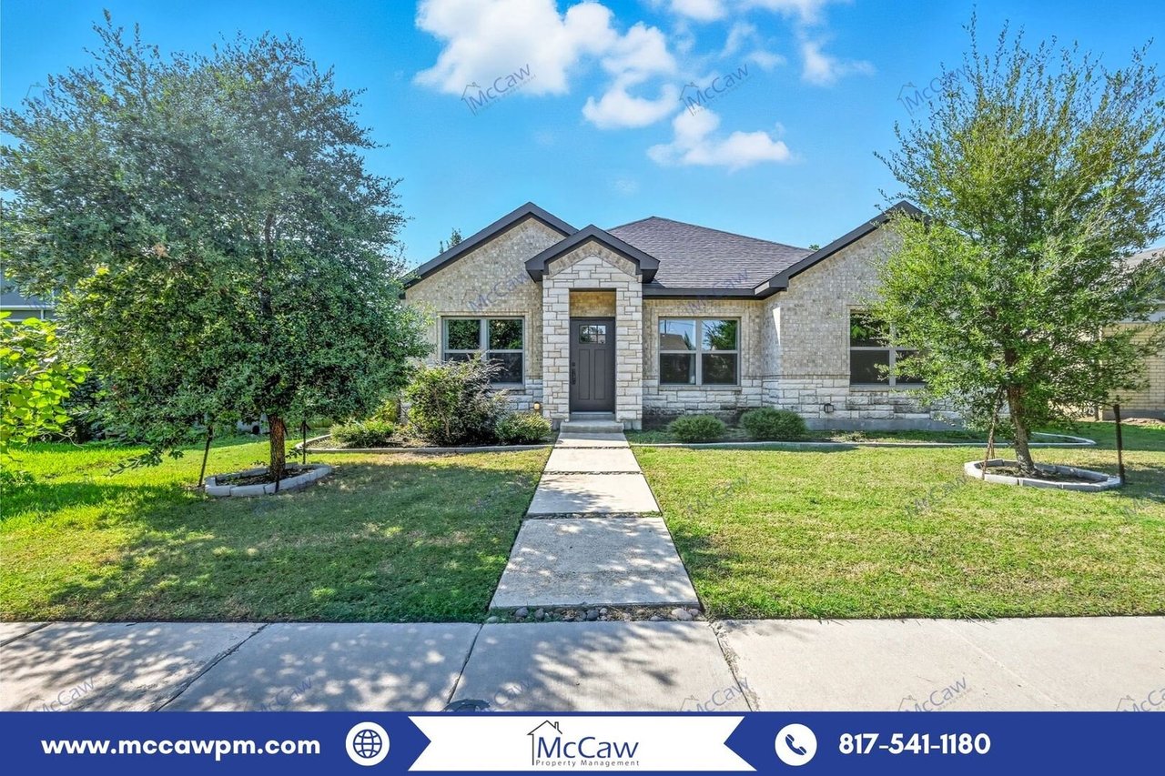 10022 Everton Place Dallas, TX 75217