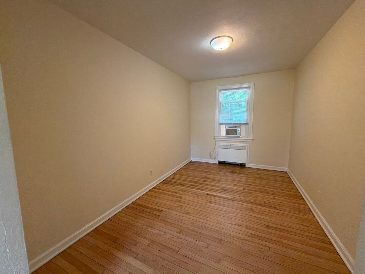 7420 Hampton Boulevard - #1B Norfolk, VA 23505