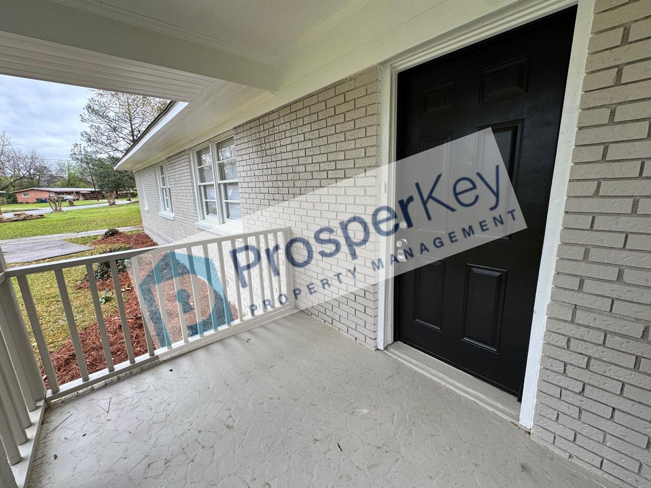 3622 Vivian Ln