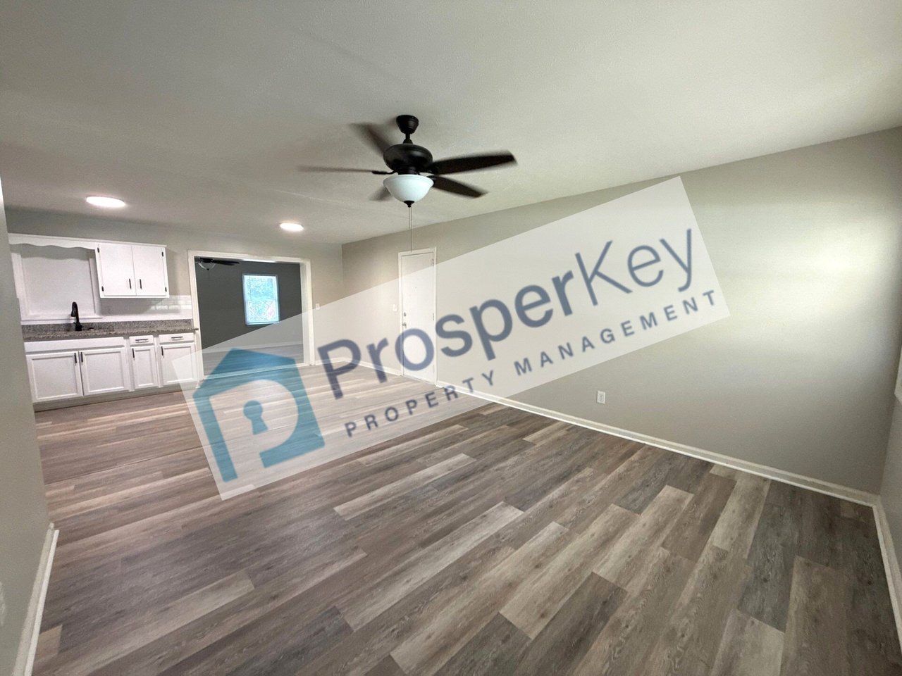 710 Greenbrier Dr