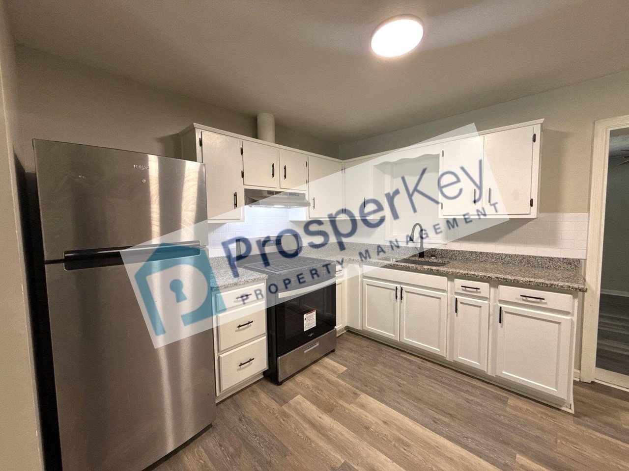 710 Greenbrier Dr