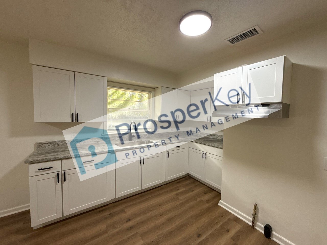 2309 Ginny Ave