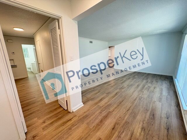 2215 Biltmore Ave