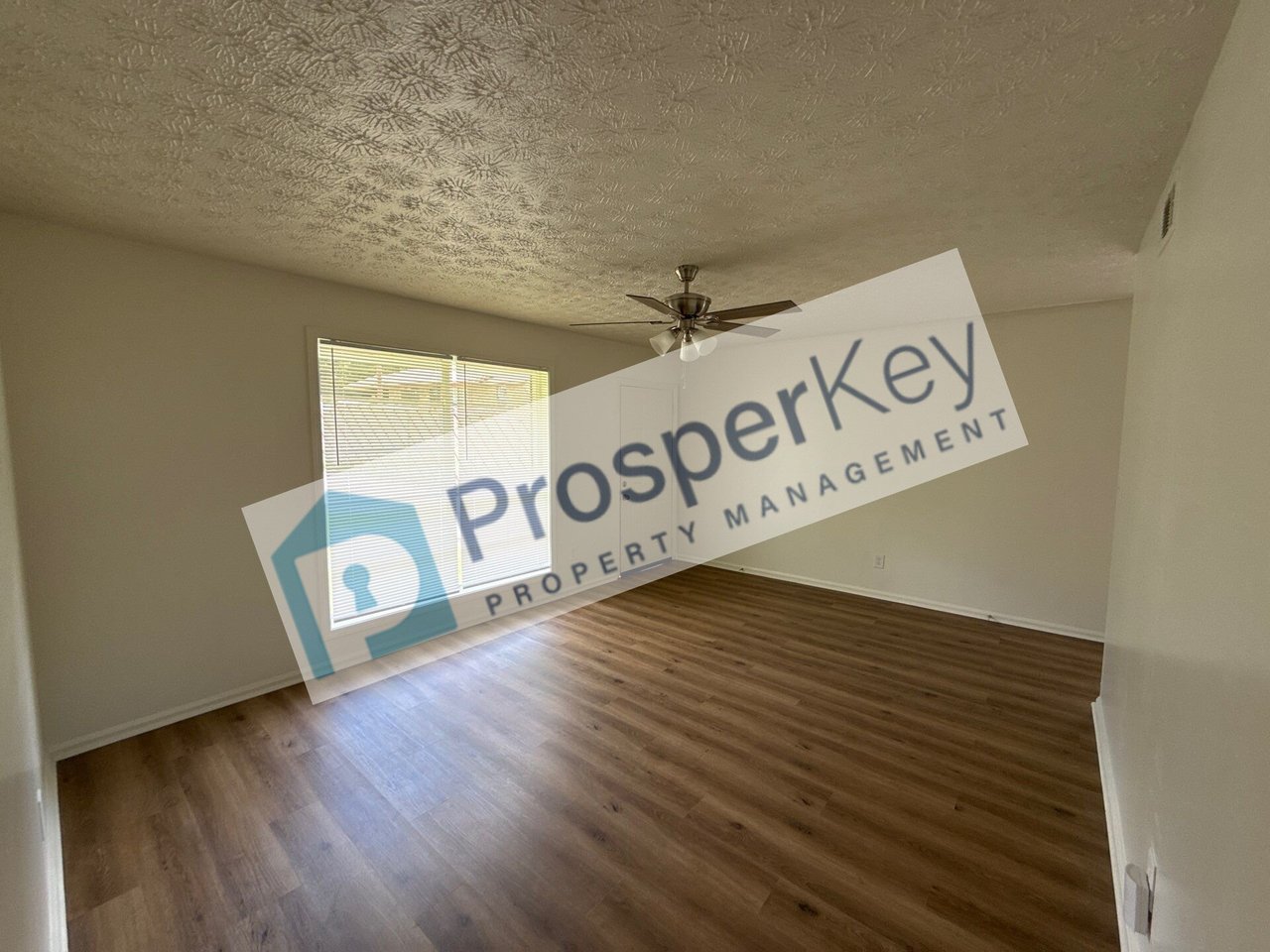 4911 Dorado Cir