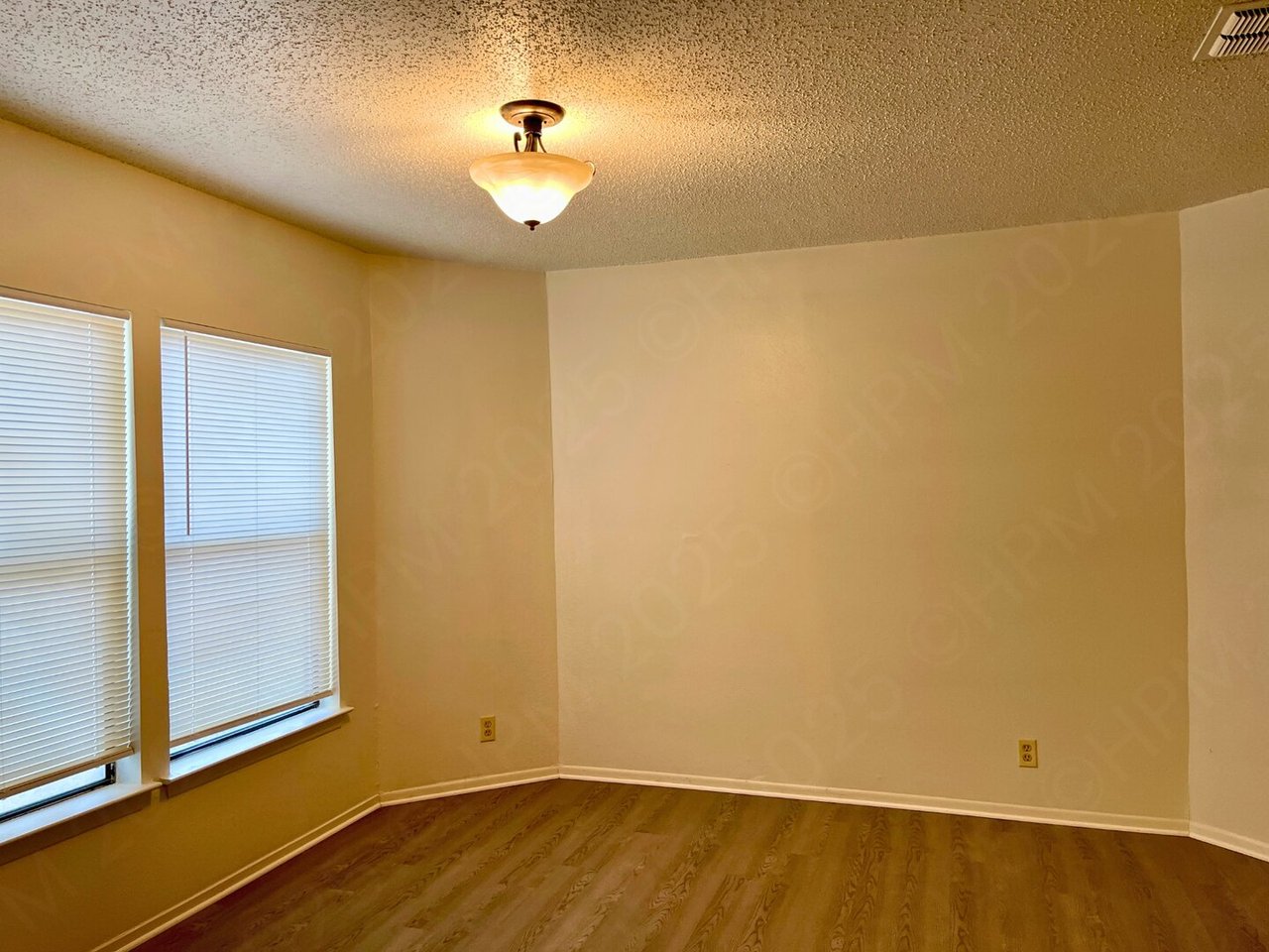 7315 Ridge Beach Converse, TX 78109