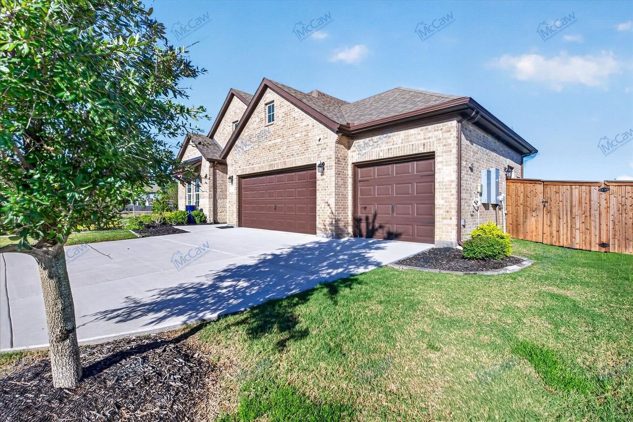 103 Heritage Hill Forney, TX 75126