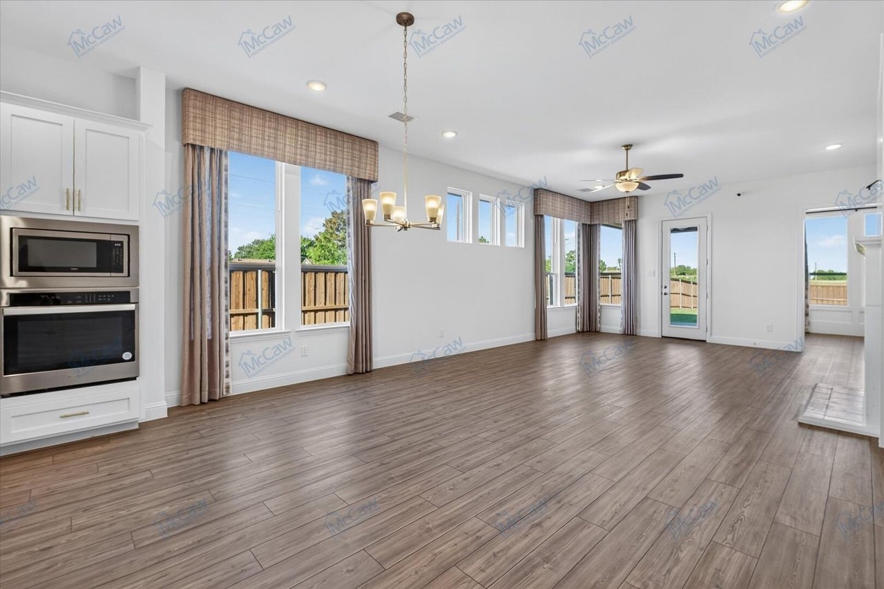103 Heritage Hill Forney, TX 75126