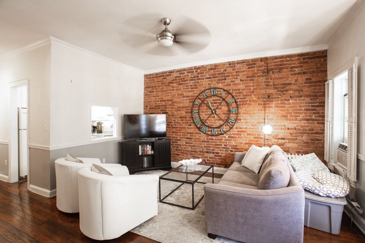 1823 Riggs Pl NW #3 Washington, DC 20009-6184