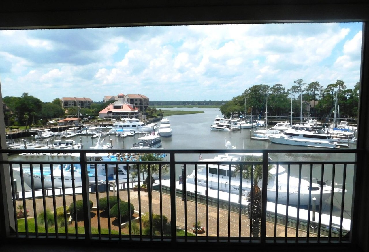 9 Shelter Cove Lane, 302-A Main Sail Hilton Head, SC 29928
