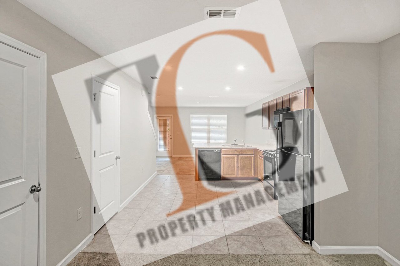 5958 Creekside Crossing Dr Jacksonville, FL 32210