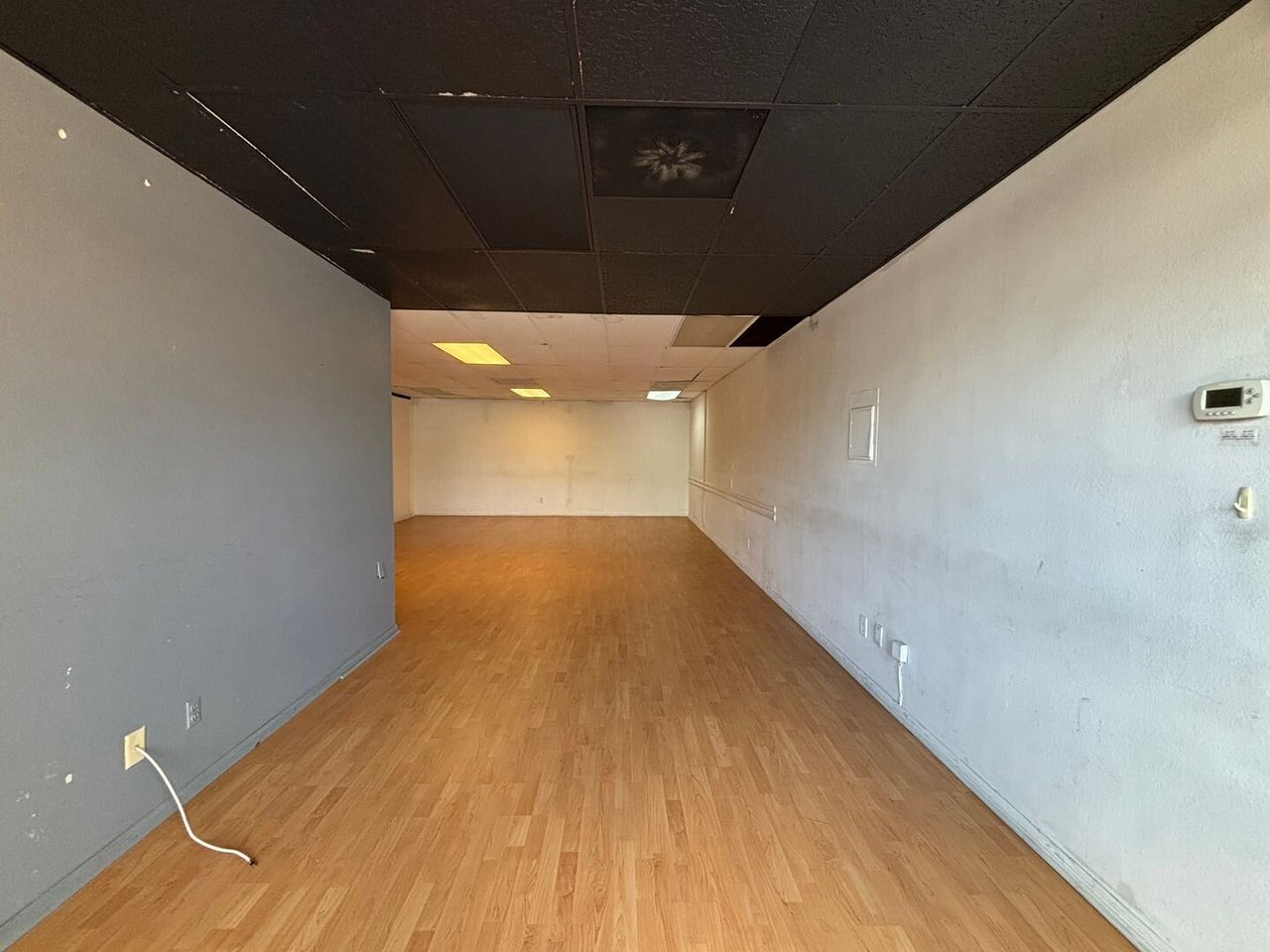 1727 N Vermont Ave , #211 Los Angeles, CA 90027