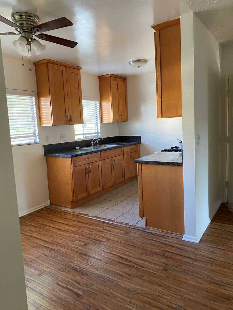 501 S 7th St. #E Burbank, CA 91501