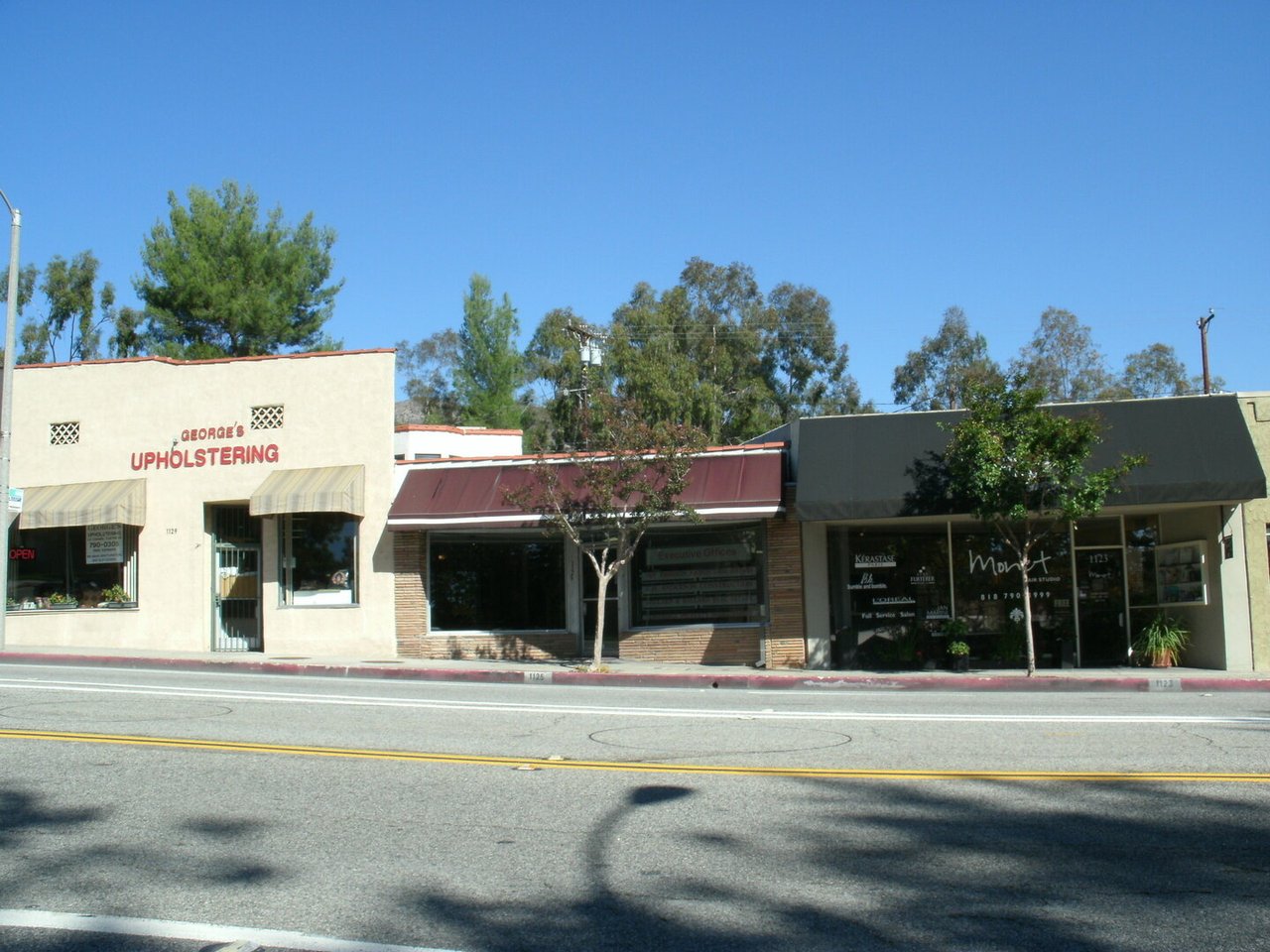 1125 Foothill Blvd La Canada, CA 91011