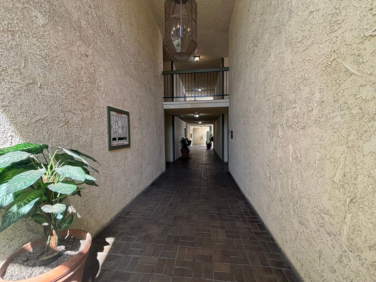 409 Burchett St #104 Glendale, CA 91203