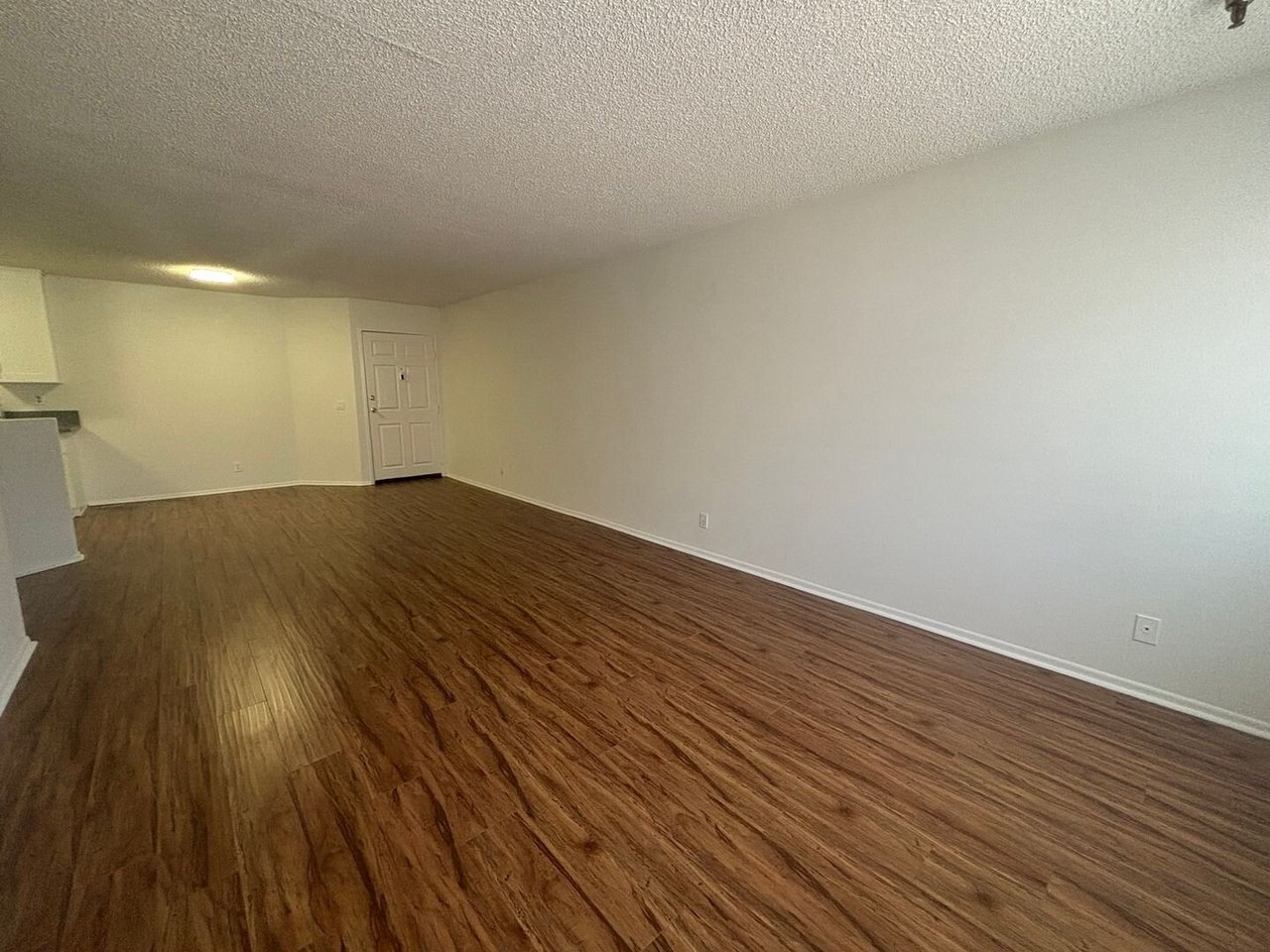 10241 Commerce Ave #5 Tujunga, CA 91042