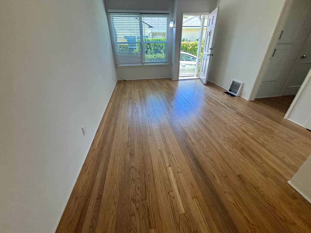 1153 Western Ave #C Glendale, CA 91201