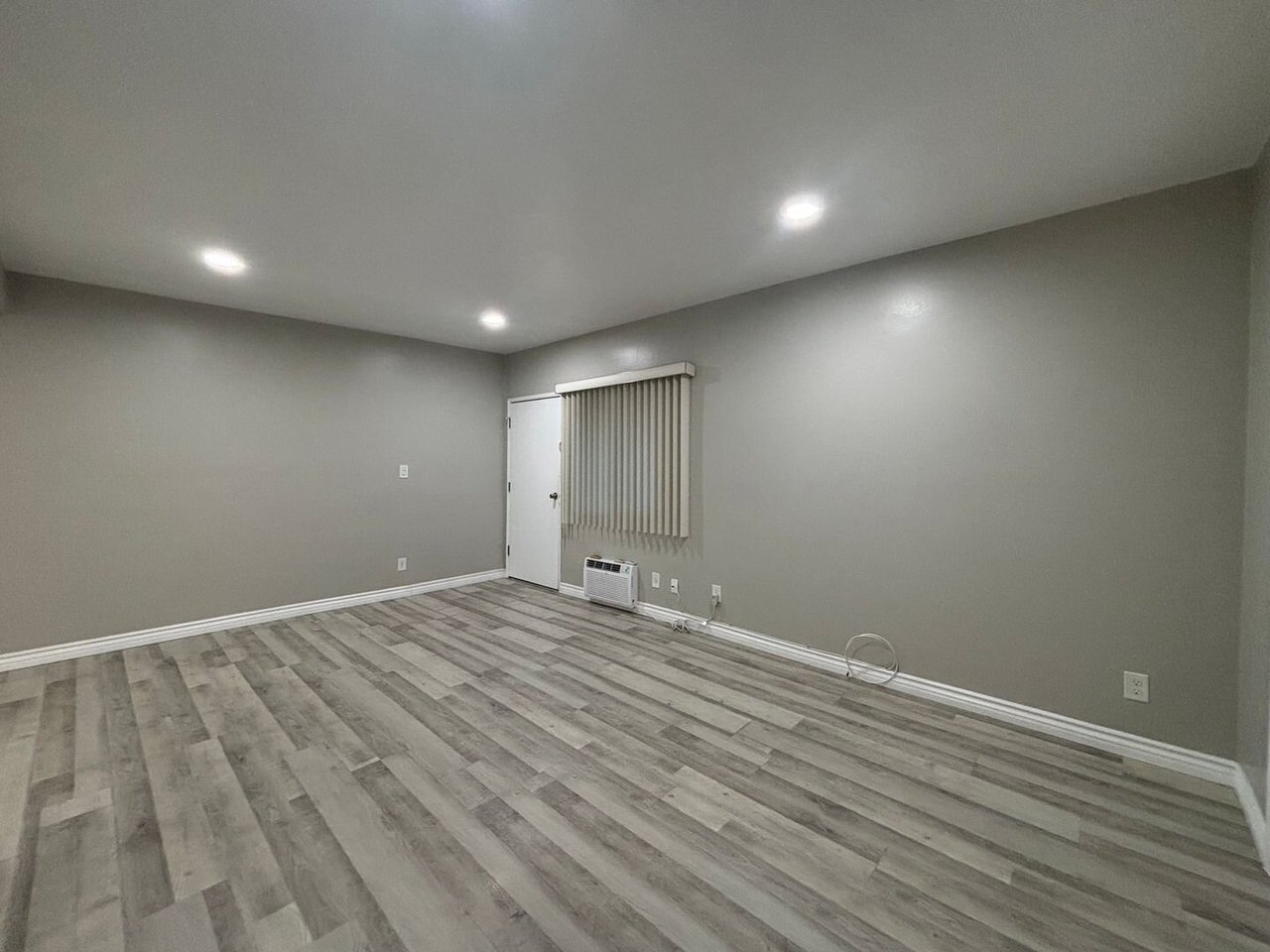 526 E Windsor Rd #20 Glendale, CA 91205