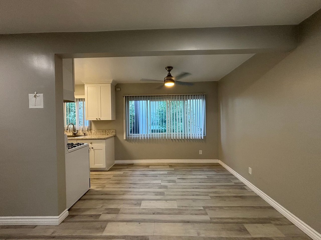 526 E Windsor Rd #20 Glendale, CA 91205