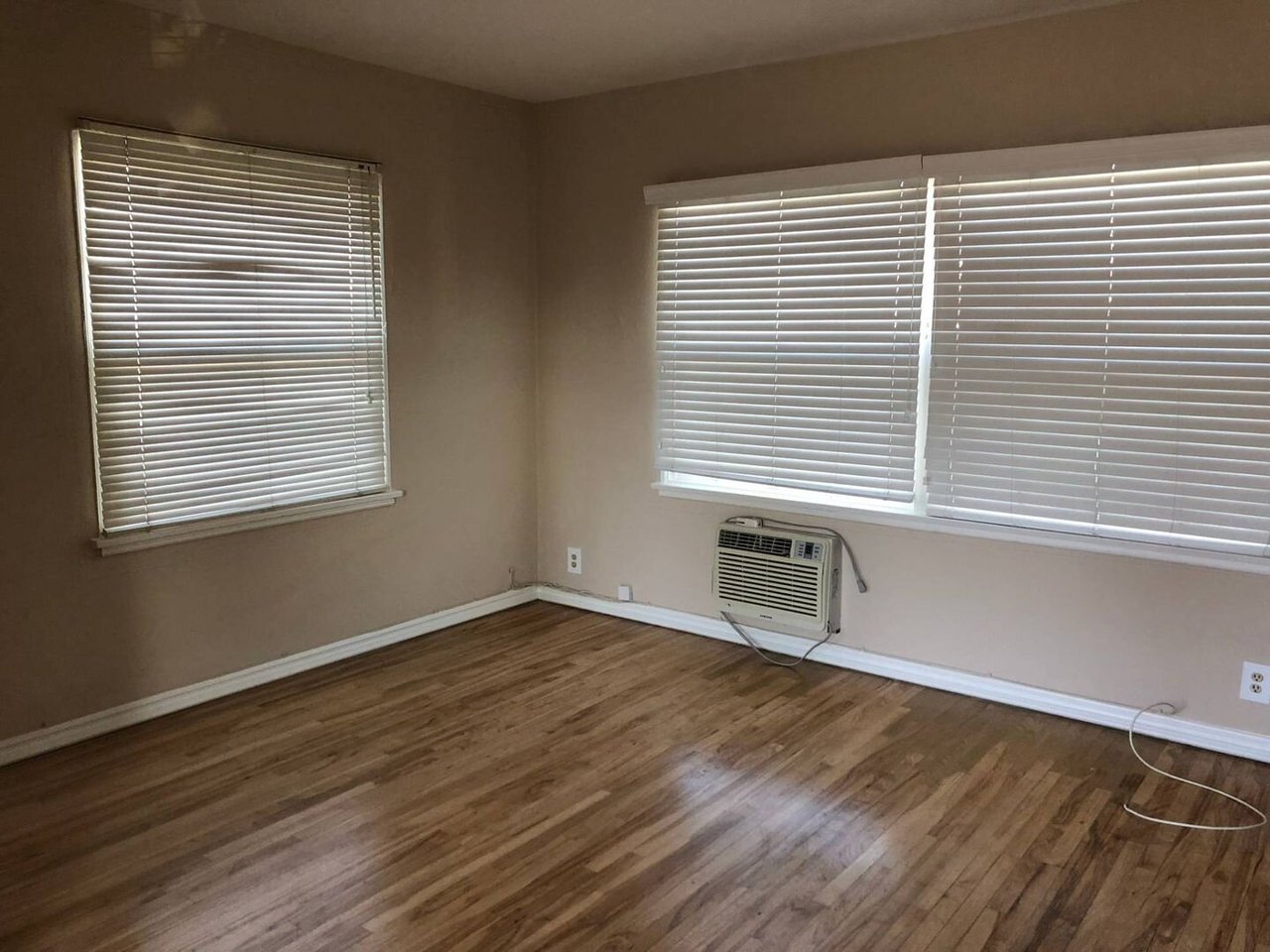 709 S Louise St #A Glendale, CA 91205