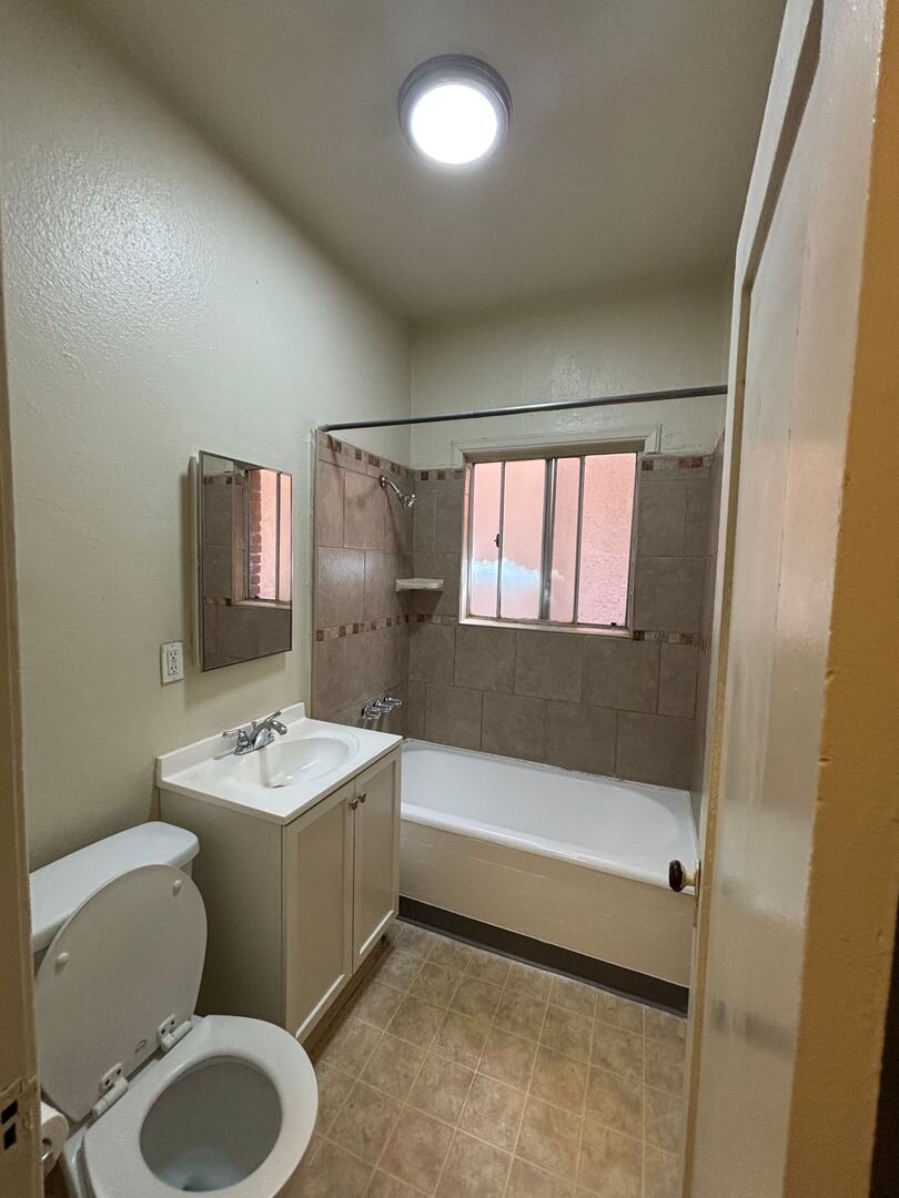 461 W Colorado St #10 Glendale, CA 91204