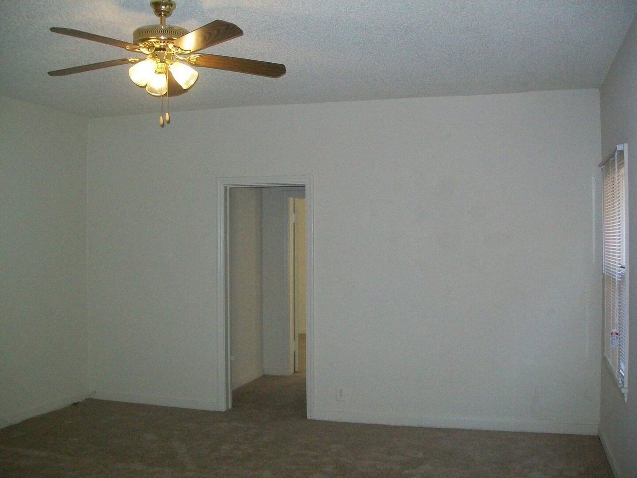 461 W Colorado St #10 Glendale, CA 91204