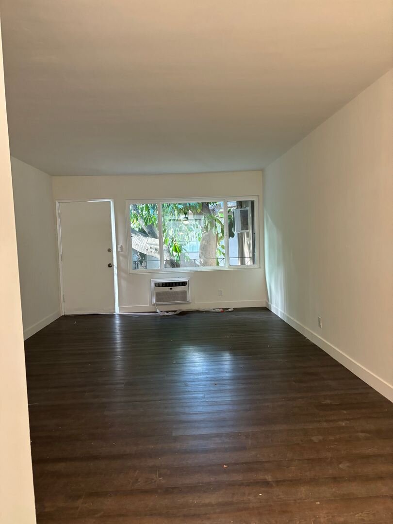 10212 Tujunga Cyn Blvd #2 Tujunga, CA 91042
