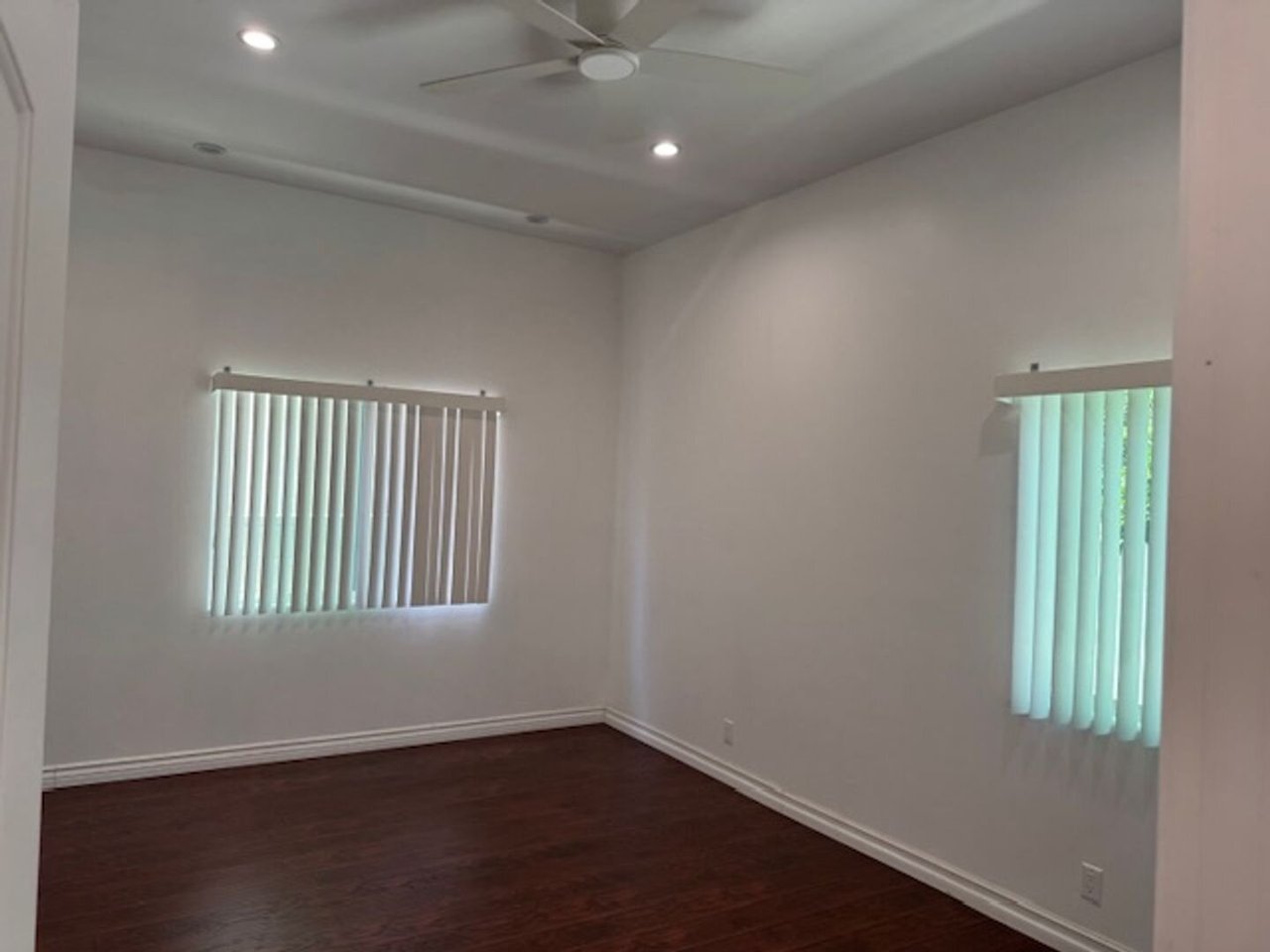 7747 Valmont Street Tujunga, CA 91042