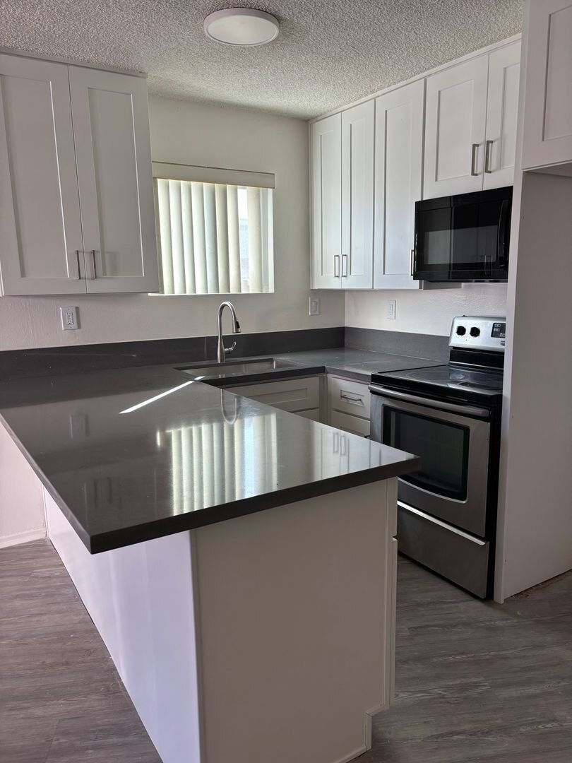 5637 Strohm Ave #9 North Hollywood, CA 91601