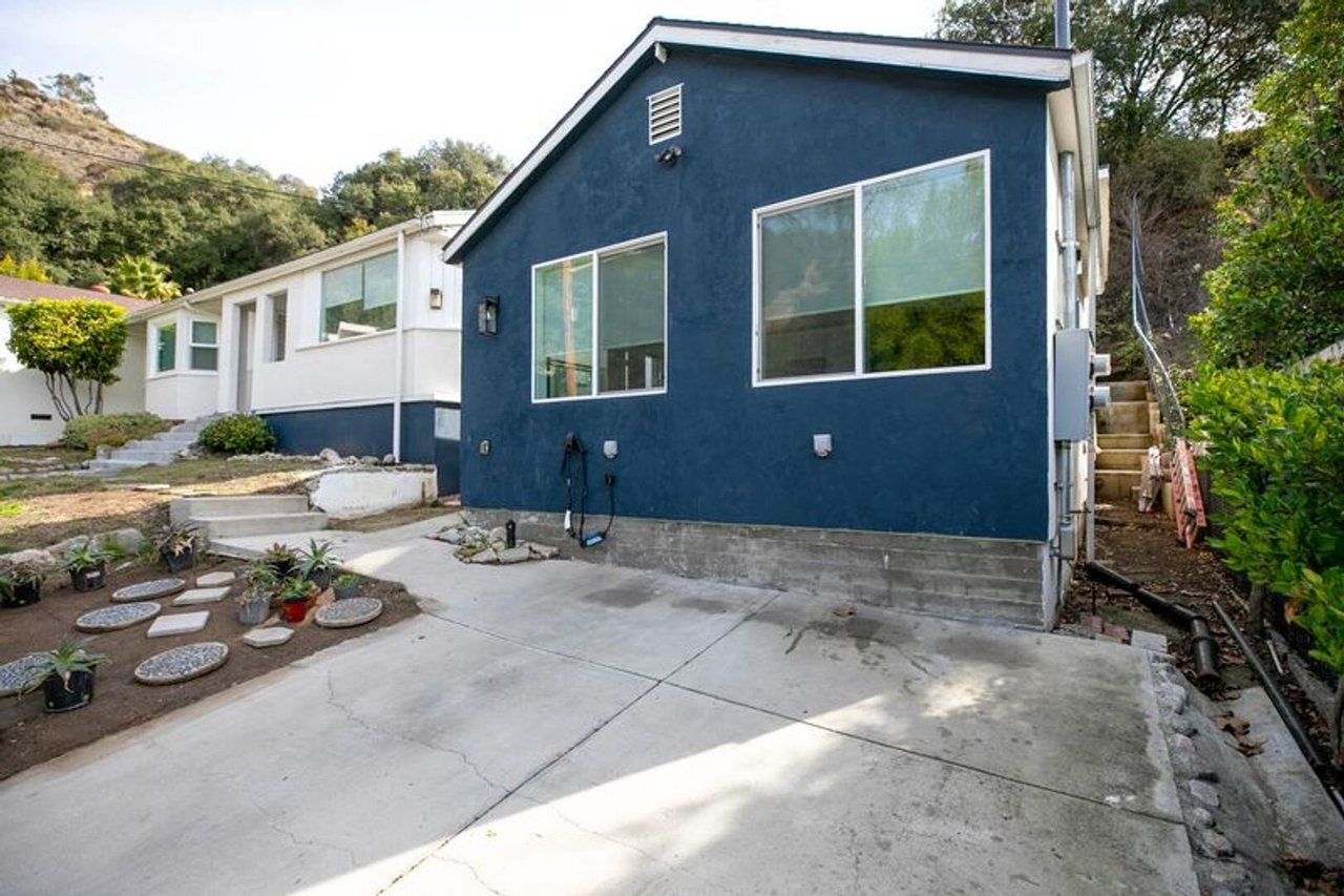 2748 Hollister Terrace Glendale, CA 91206