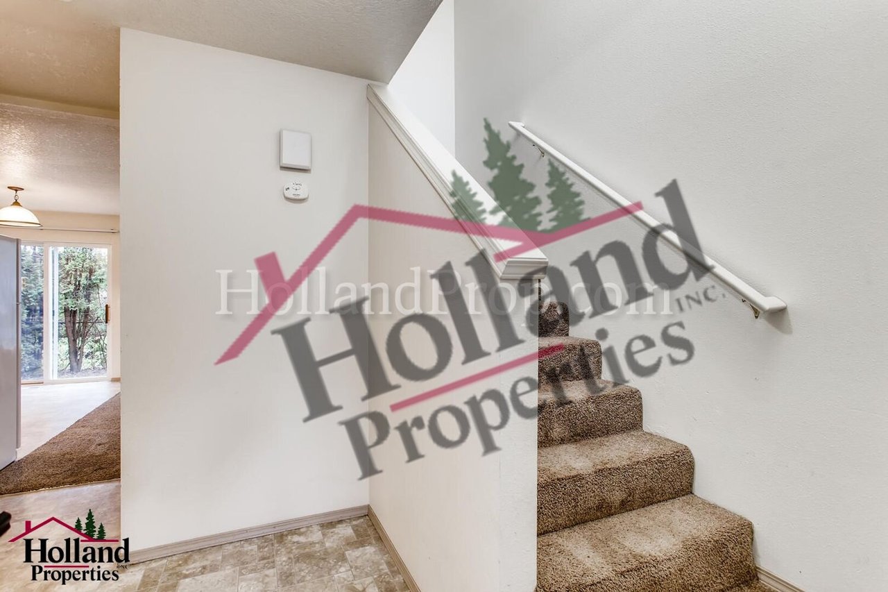 4120 SE 79th Avenue Portland, OR 97206