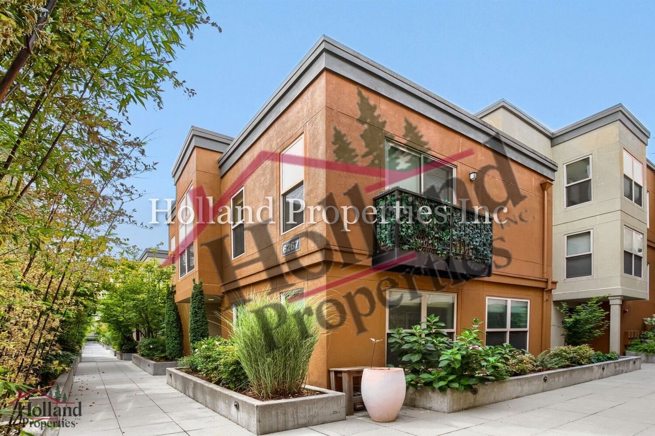 6267 NE Carillion DR Unit 104 Hillsboro, OR 97124