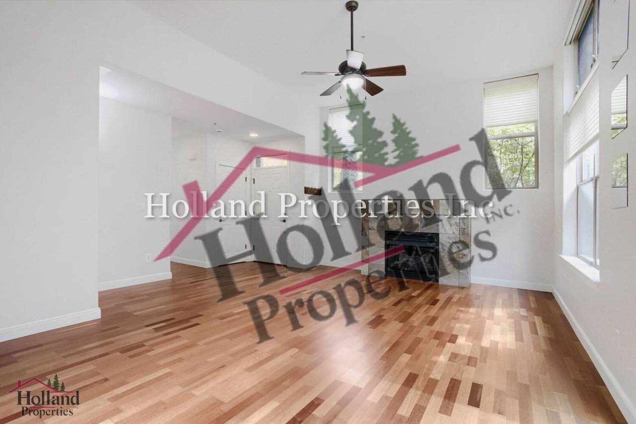 6267 NE Carillion DR Unit 104 Hillsboro, OR 97124