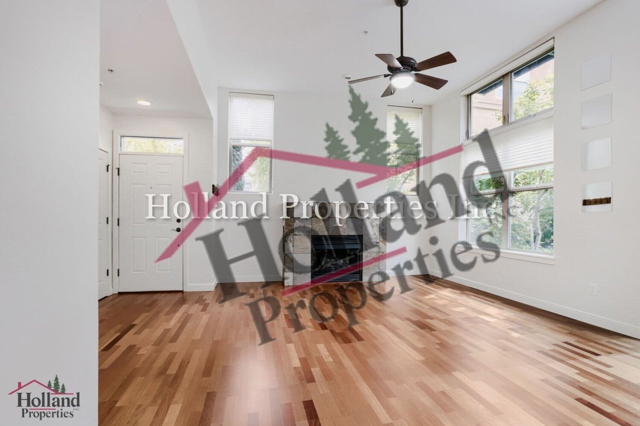 6267 NE Carillion DR Unit 104 Hillsboro, OR 97124