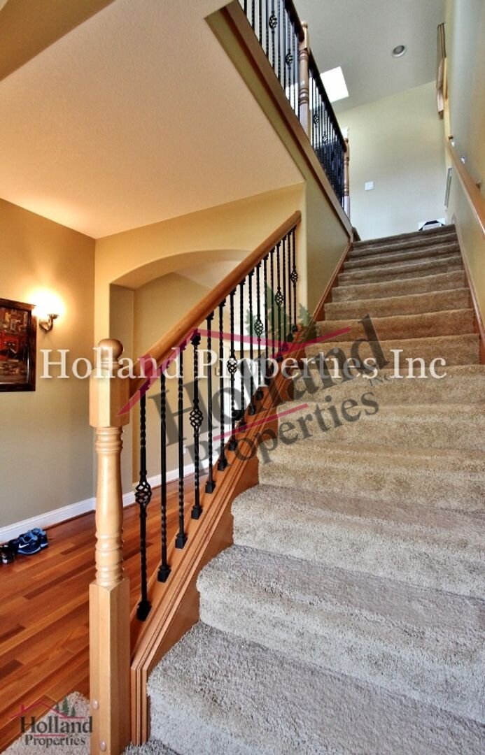 5502 NE Lagos Ct Hillsboro, OR 97124