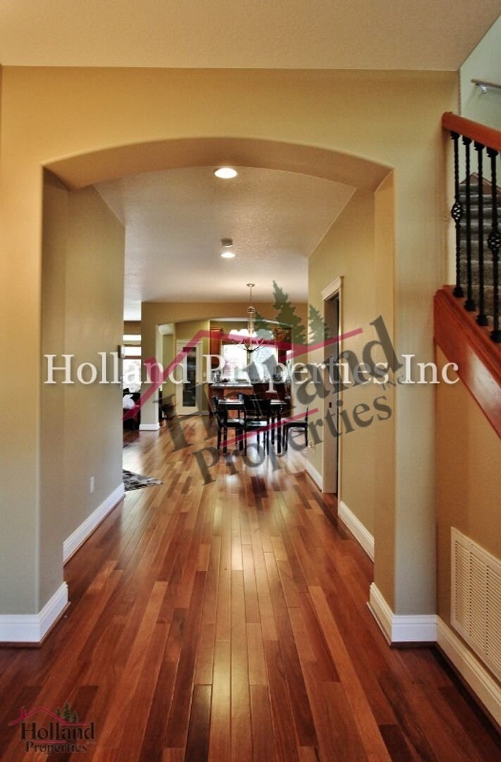 5502 NE Lagos Ct Hillsboro, OR 97124