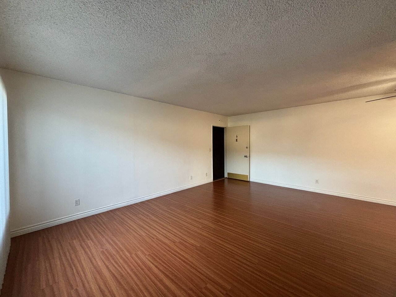 1163 Winchester Ave #6 Glendale, CA 91201